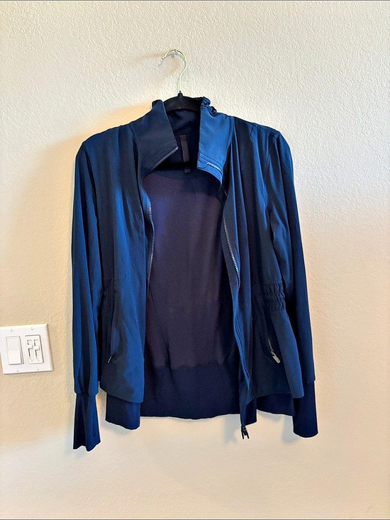 lululemon athletica Jackets & Blazers - Lululemon Cross Chill Cinch-Back Casual Jacket Blue